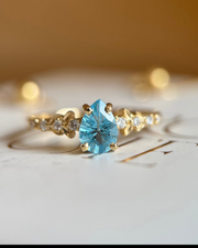 Aquamarine Leaf