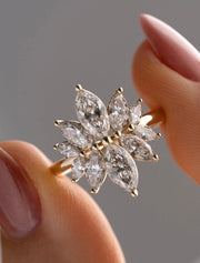 LILY FLOWER RING