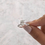 oval ring